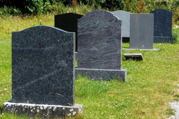 inscripcion en lapida